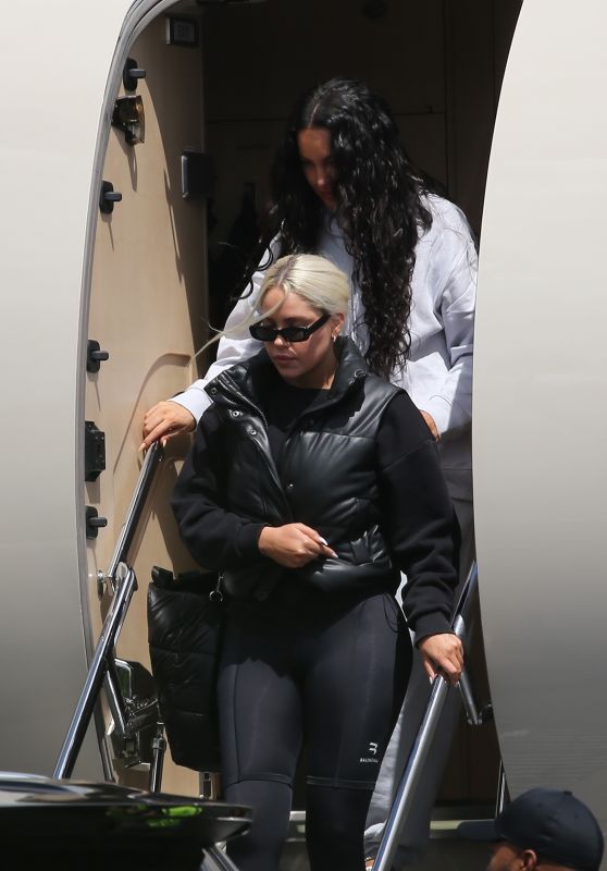 Kim Kardashian and Khloe Kardashian - Arrive Ahead of SKIMS First Pop-up in Miami 03/19/2022
