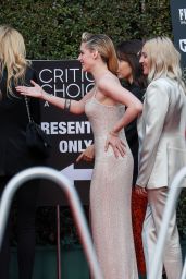 Kristen Stewart - Arriving at the Critics Choice Awards in Los Angeles 03/13/2022