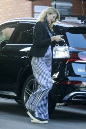 Laura Dern - Out in Brentwood 03/29/2022
