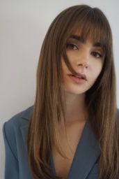 Lily Collins 03/23/2022