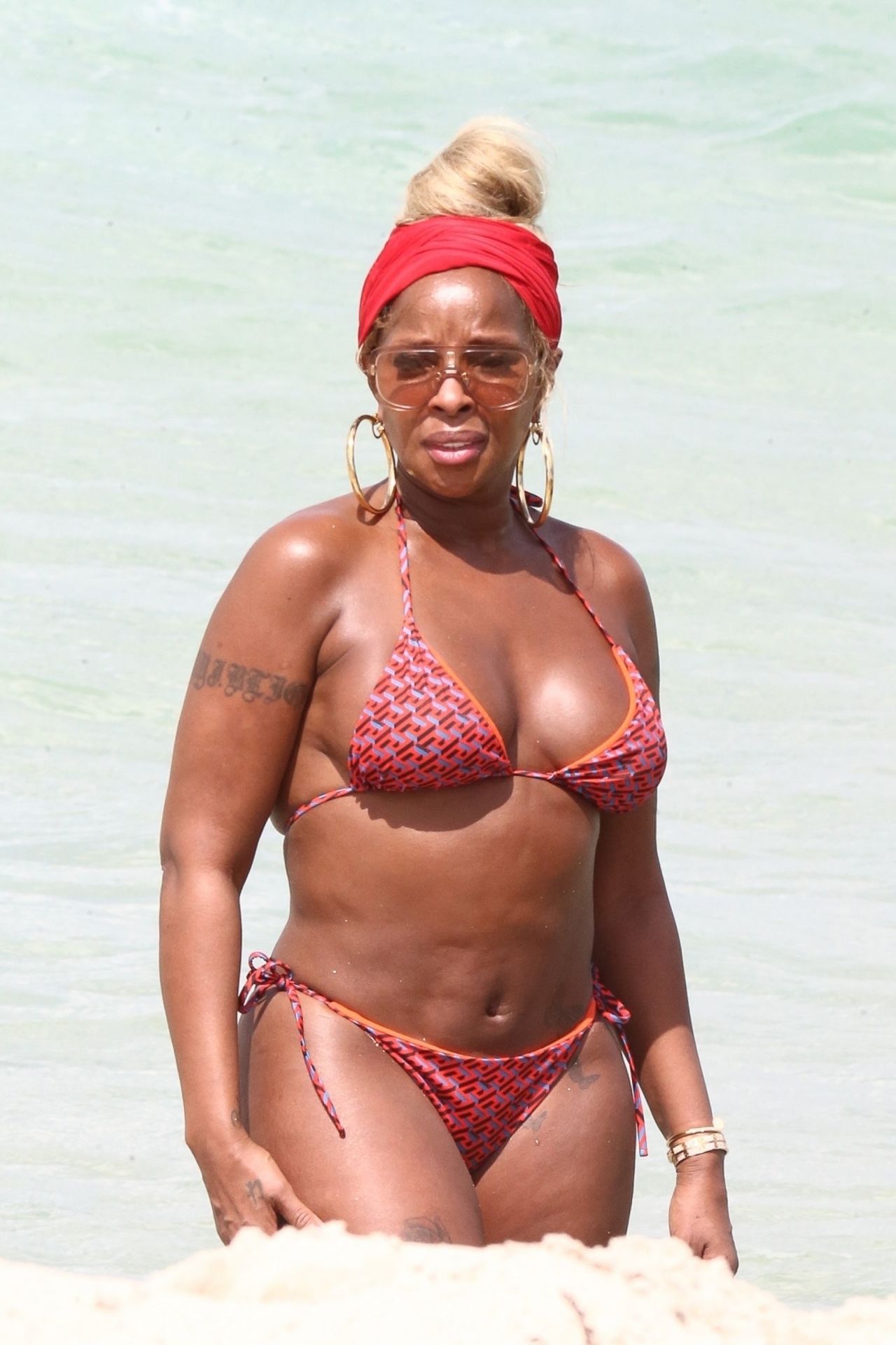 Mary J. Blige Wears Embellished Turquoise Bikini for Beach Day in Miami