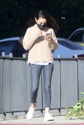 Mila Kunis - Out in Beverly Hills 03/08/2022