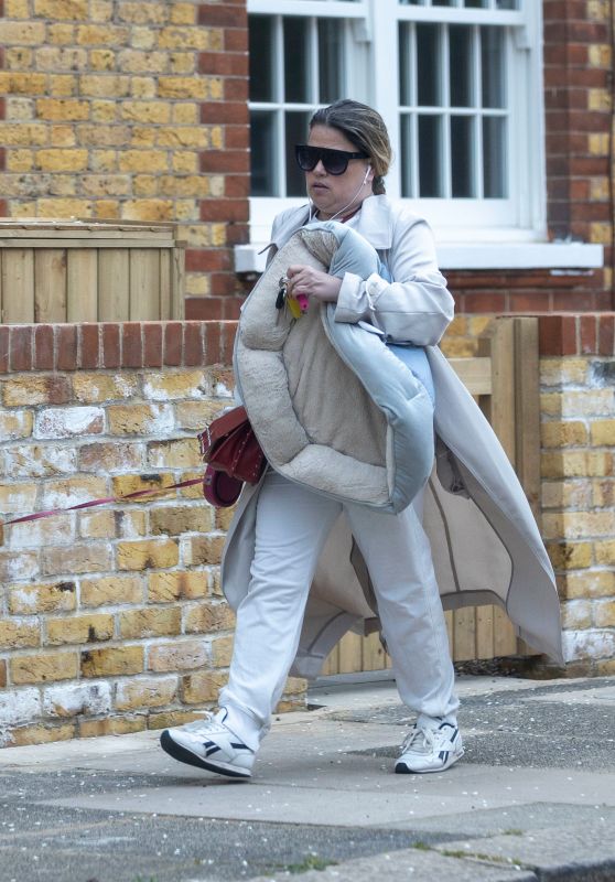 Nadia Essex - Out in London 03/29/2022
