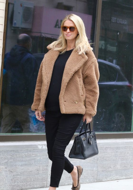 Nicky Hilton - Shopping in Manhattan’s Soho Area 03/30/2022