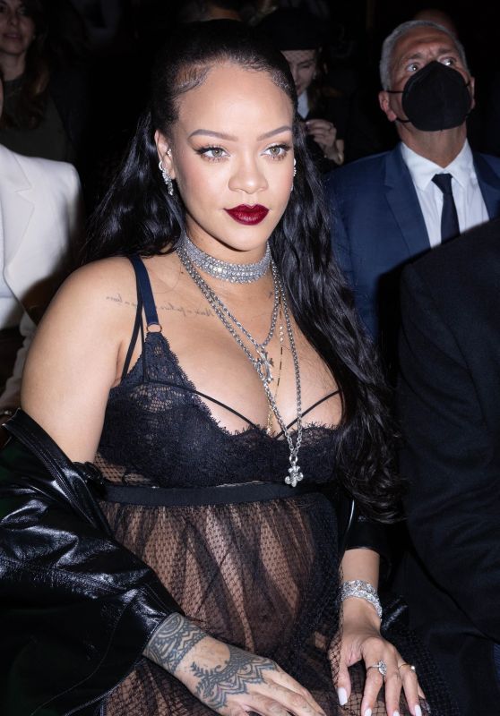 Rihanna at Christian Dior Fashion Show in Paris 03/01/2022