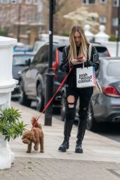 Roxy Horner - Out in Notting Hill 03/29/2022