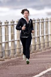 Sabrina Bartlett - Out for a Jog in Hastings 02/28/2022