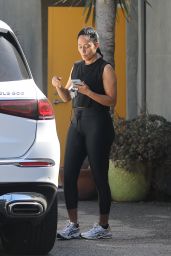 Tracy Ellis Ross Texting on Her Phone - Santa Monica 03/29/2022