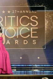 Zoey Deutch – 2022 Critics Choice Awards