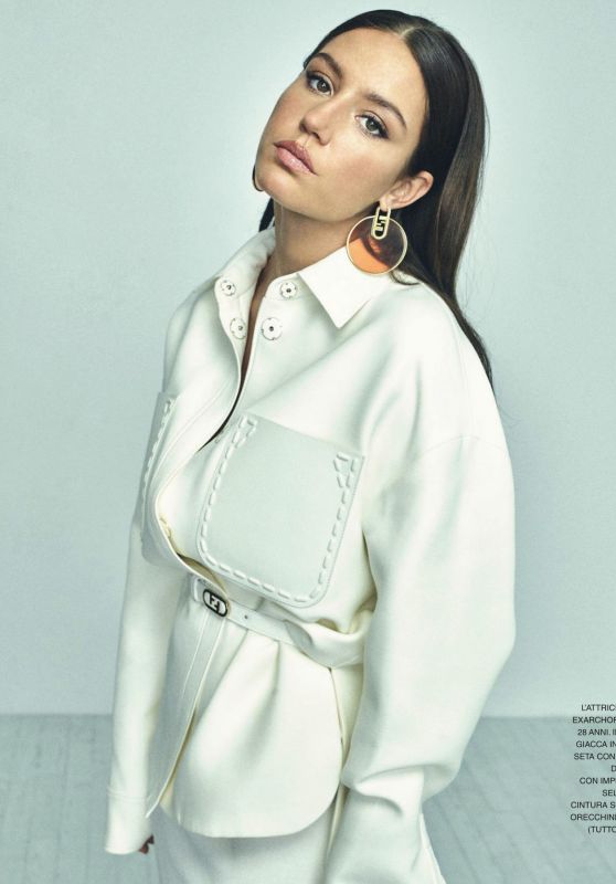Adèle Exarchopoulos - Grazia Magazine Italy 04/28/2022 Issue