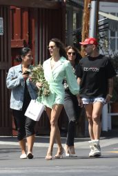 Alessandra Ambrosio With Her Sister Aline and Matheus Mazzafera in Brentwood 04/11/2022