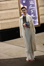 Anne Hathaway - "She Came To Me" Set in New York 04/26/2022
