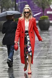 Ashley Roberts - Out in London 04/04/2022