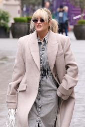 Ashley Roberts - Out in London 04/05/2022