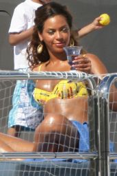 Beyonce Knowles in a Yellow Bikini - Monaco 06/15/2007