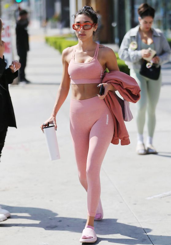 Chantel Jeffries in Workout Outfit - Los Angeles 04/04/2022