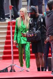Heidi Klum – America’s Got Talent Season 17 Kick-Off Red Carpet in Pasadena 04/20/2022