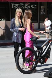 Heidi Klum and Sofia Vergara - AGT Behind the Scenes in Pasadena 04/23/2022