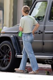 Hilary Duff - Shopping in Los Angeles 04/10/2022