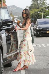 Jordana Brewster at Cafe Luxxer in Brentwood 04/26/2022