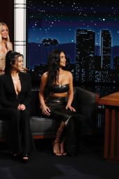 Kendall Jenner, Kris Jenner, Kim, Khloe, Kourtney Kardashian - Jimmy Kimmel Live in Hollywood 04/06/2022