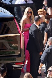 Khloe Kardashian - Arrives at the Hulu Launch Pparty in Malibu 04/06/2022