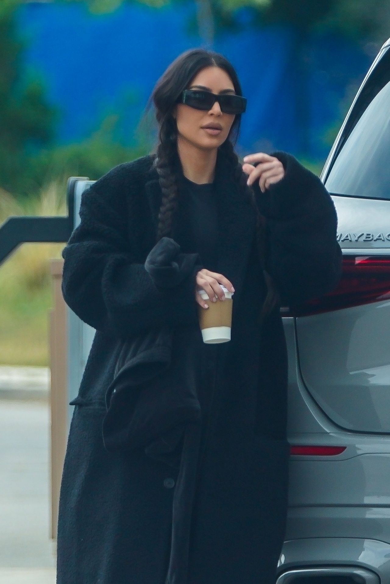 Kim Kardashian - Out in Los Angeles 04/03/2022 • CelebMafia