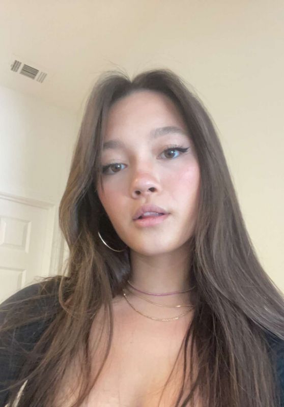 Lily Chee 04/18/2022