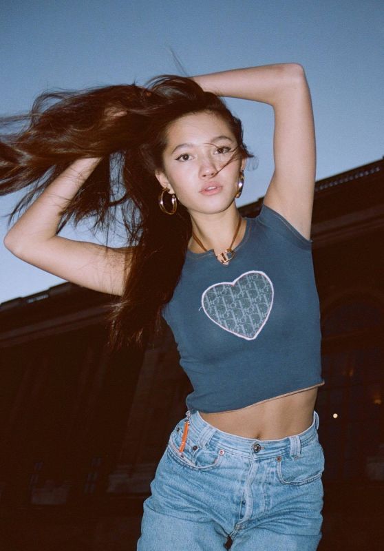 Lily Chee - Photoshoot April 2022