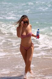 Lisa Opie in a Pink Bikini - Miami 04/08/2022