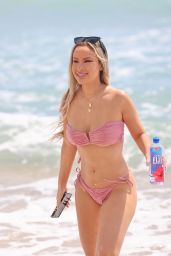 Lisa Opie in a Pink Bikini - Miami 04/08/2022