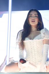 Madison Beer - Performing in Manchester 04/15/2022