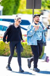 Miley Cyrus in Casual Outfit in Calabasas 04/12/2022