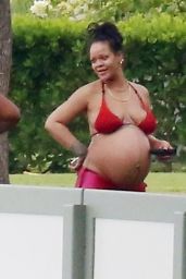Rihanna on Holiday in Barbados 04/20/2022