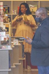 Rihanna - Shops For Baby Books at Paper Source in Santa Monica 04/04/2022