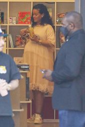 Rihanna - Shops For Baby Books at Paper Source in Santa Monica 04/04/2022