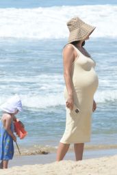 Shay Mitchell at Hermosa Beach in Los Angeles 04/08/2022