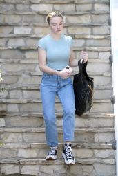 Sydney Sweeney - Out in Los Angeles 04/18/2022