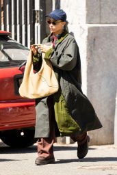 Zoe Kravitz - Out in NoHo in NYC 04/08/2022