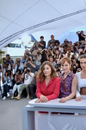 Adèle Exarchopoulos - "Fumer Fait Tousser" Photocall at Cannes Film Festival 05/21/2022