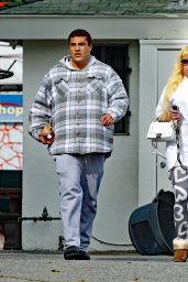 Amanda Bynes   Debuts Her New Blonde Hair   Los Angeles 05 27 2022   - 95