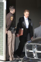 Amber Heard - Exiting Court in Fairfax 05/03/2022