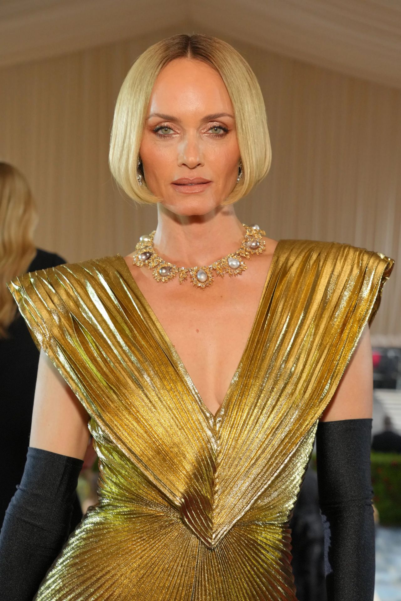 Amber Valletta Met Gala 2022 • CelebMafia