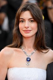 Anne Hathaway -“Armageddon Time” Red Carpet at Cannes Film Festival 05/19/2022