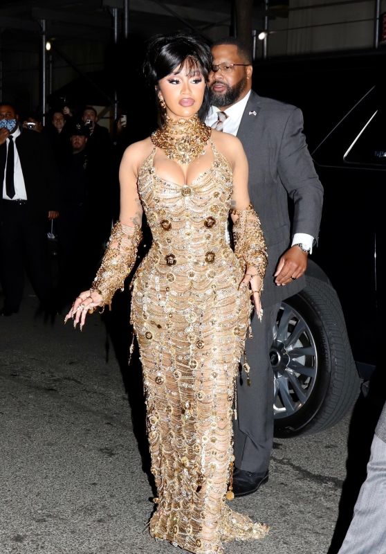 Cardi B - Shows Off Two Looks on the Night of the Met Gala in NYC 05/02/2022