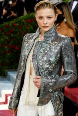 Chloe Grace Moretz – ‘Charles James: Beyond Fashion’ Costume Institute