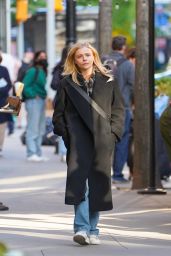 Chloe Moretz - Out in New York 04/29/2022