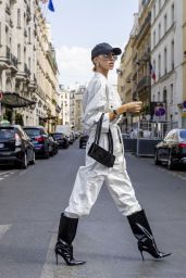 Christine Quinn Street Style - Paris 05/09/2022