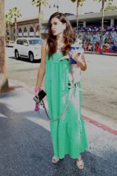 Elisa Jordana - Shopping at Target in Hollywood 05/15/2022