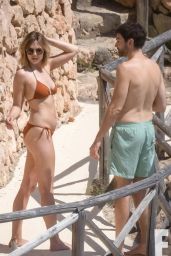 Elizabeth Olsen in a Bikini - Tuscany 05/27/2022